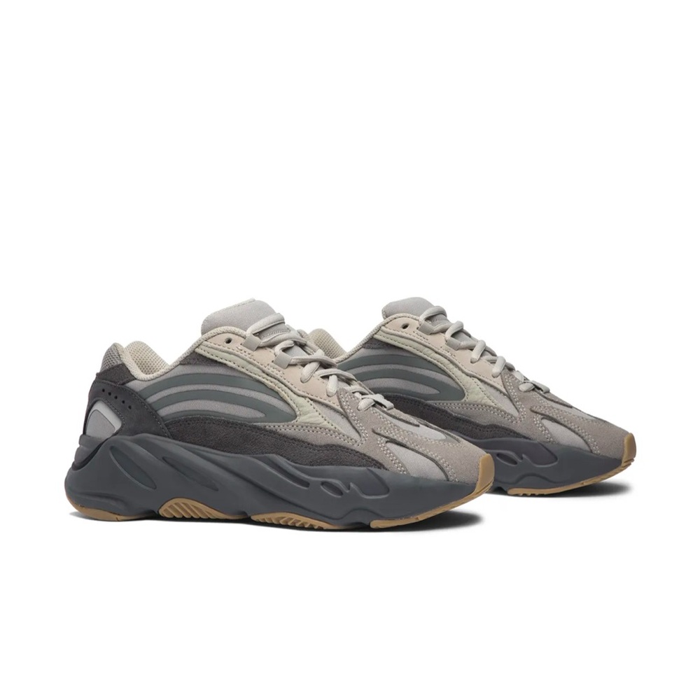 Yeezy Boost 700 V2 'Tephra' 6.5